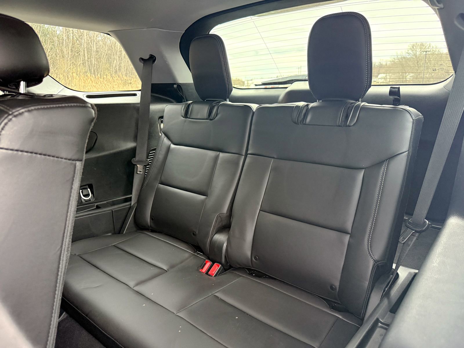 Certified 2023 Ford Explorer XLT w/ Equipment Group 202A image 21