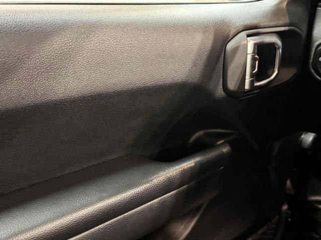 Used 2021 Jeep Wrangler Unlimited Sport image 38