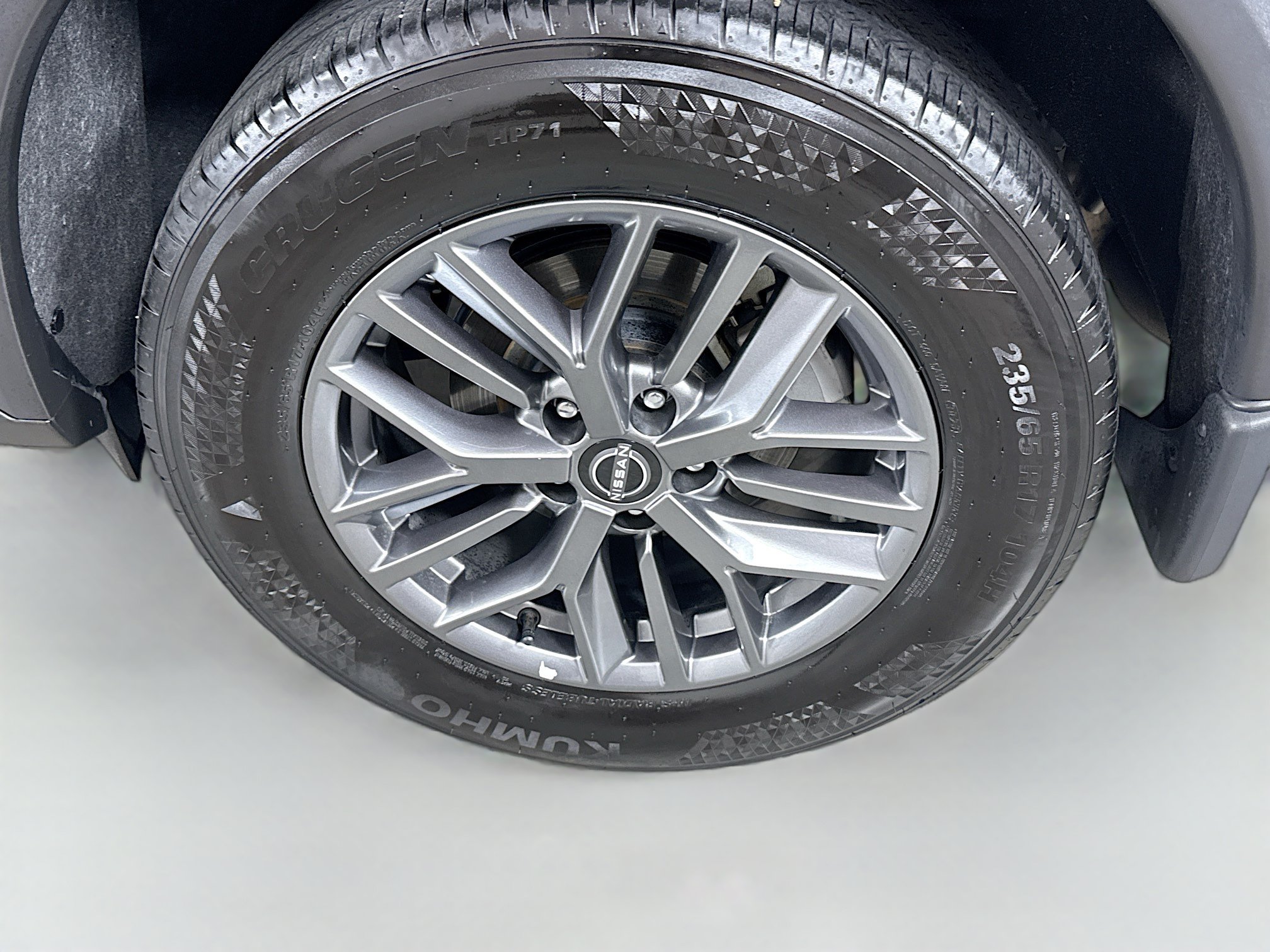 Used 2023 Nissan Rogue S AWD/4WD image 27