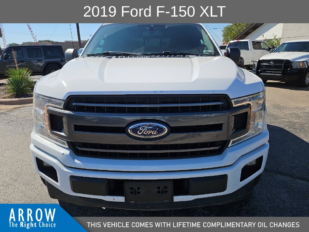 Used 2019 Ford F150 XLT w/ Equipment Group 302A Luxury RWD image 3