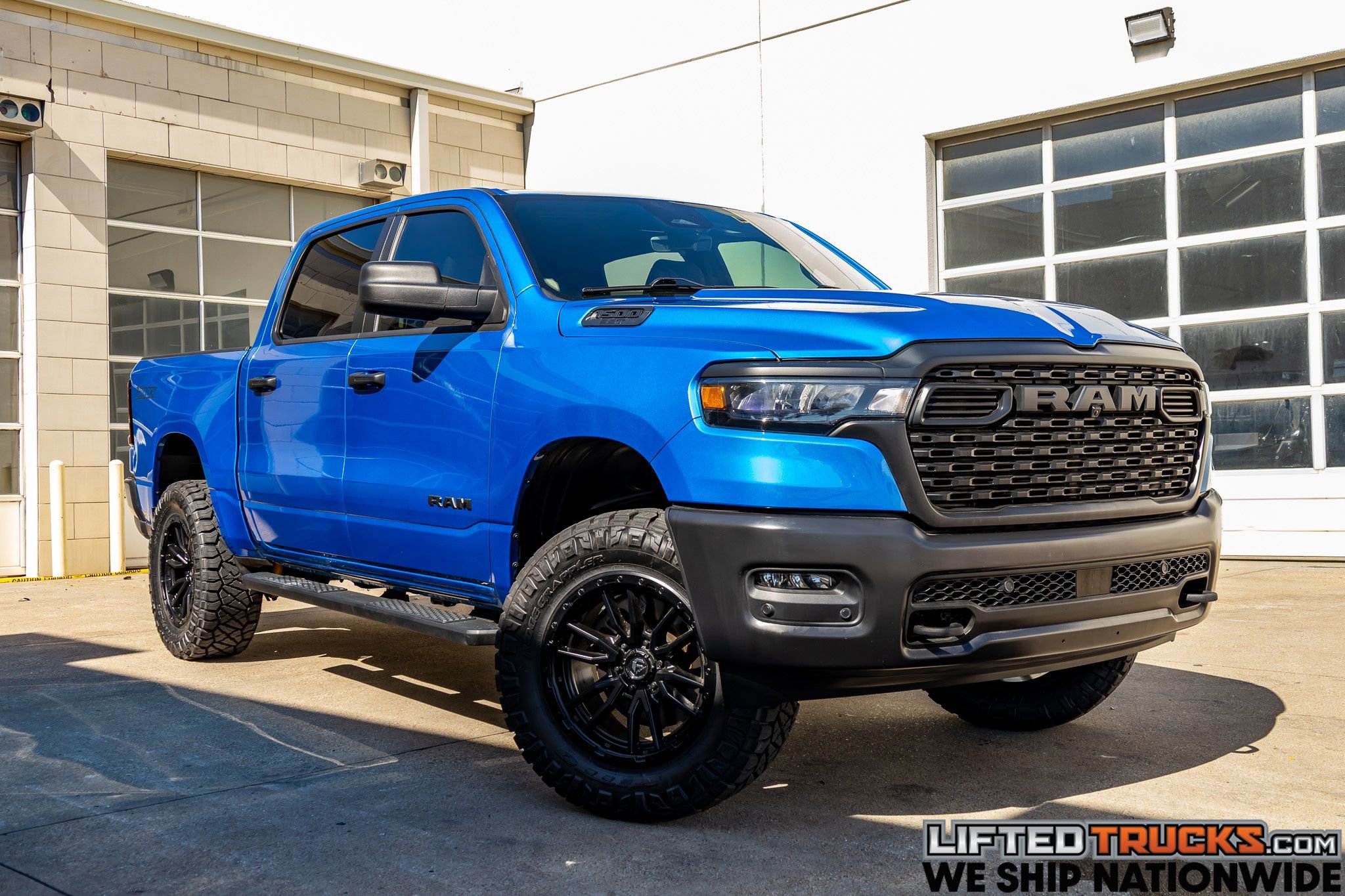 Used 2025 RAM 1500 Classic Warlock AWD/4WD video 1