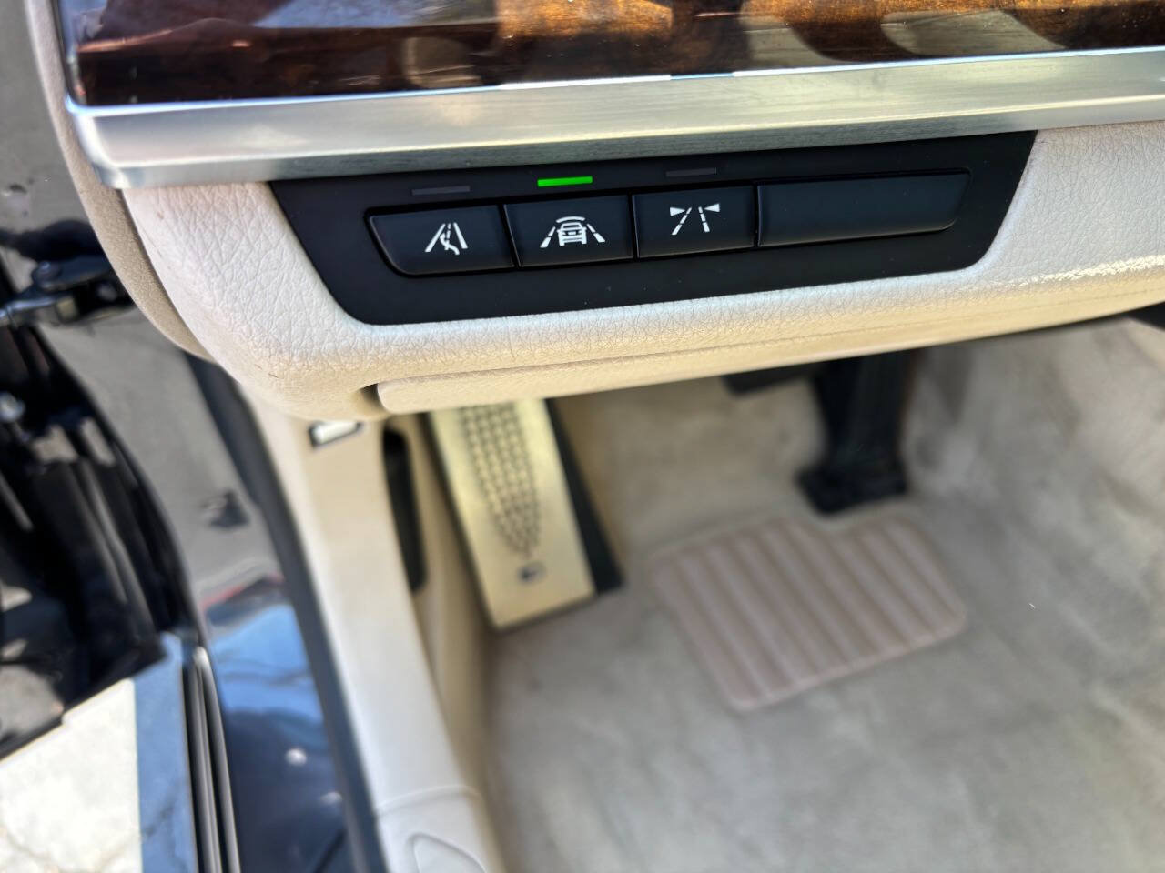 Used 2013 BMW 740Li RWD image 20