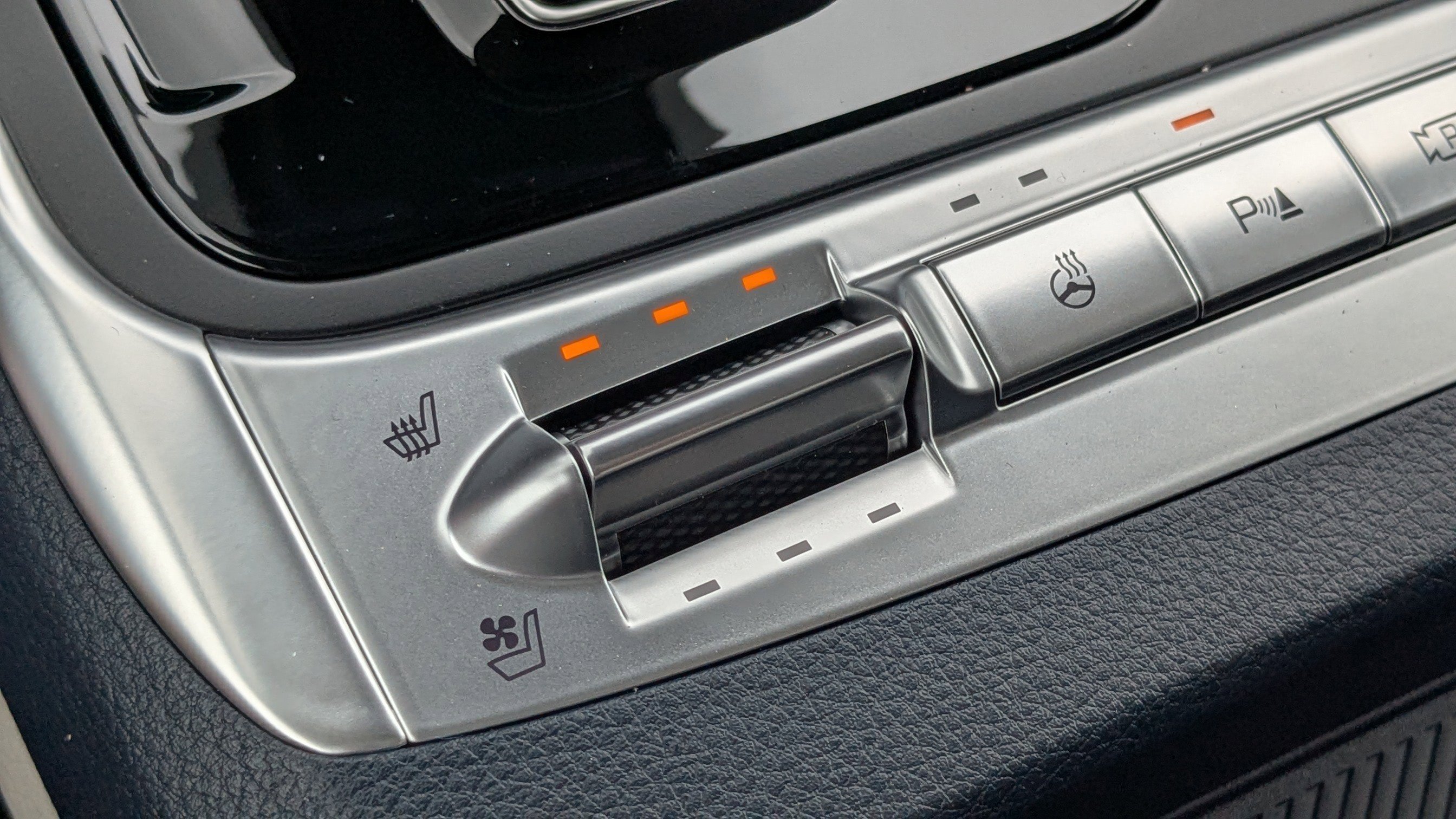New 2026 Kia Carnival SX Prestige image 29