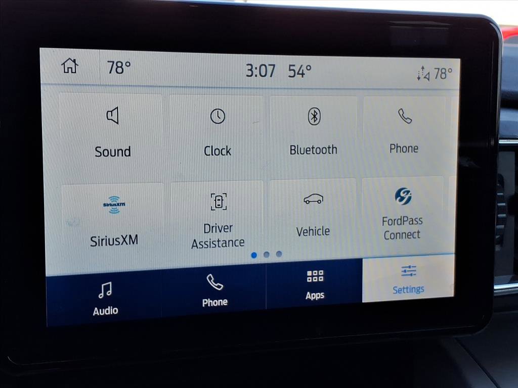 Used 2023 Ford Explorer XLT w/ Equipment Group 202A image 11