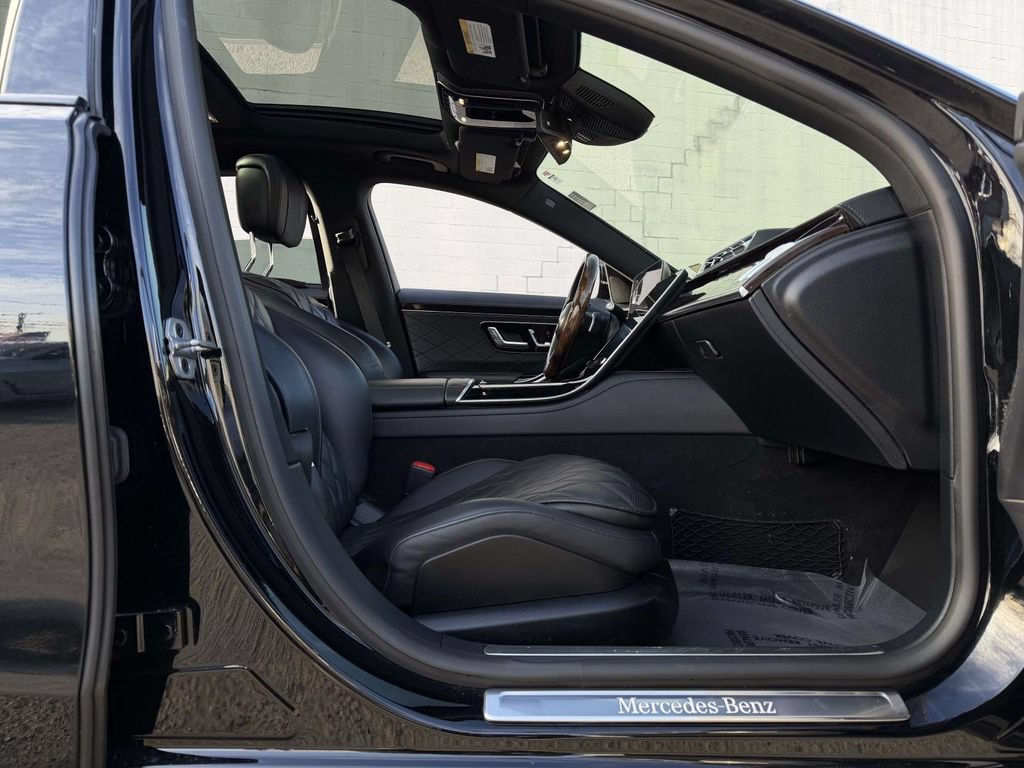 Used 2022 Mercedes-Benz S 500 4MATIC image 13