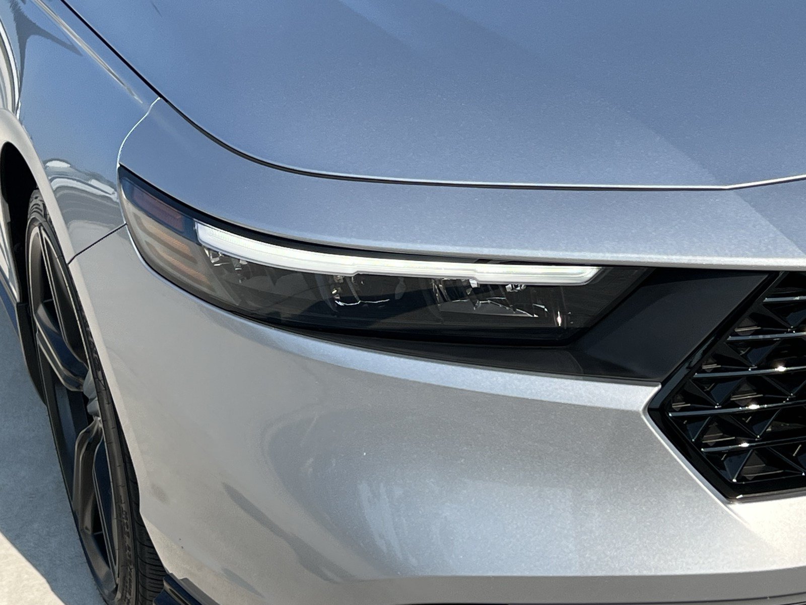 Used 2025 Honda Accord Sport image 11
