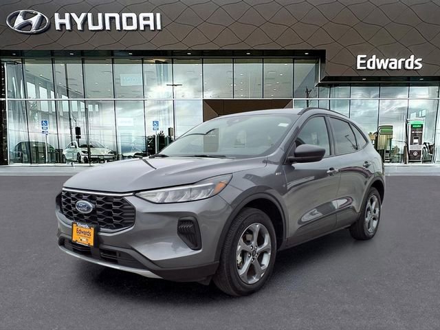 Used 2025 Ford Escape ST-Line AWD/4WD image 1