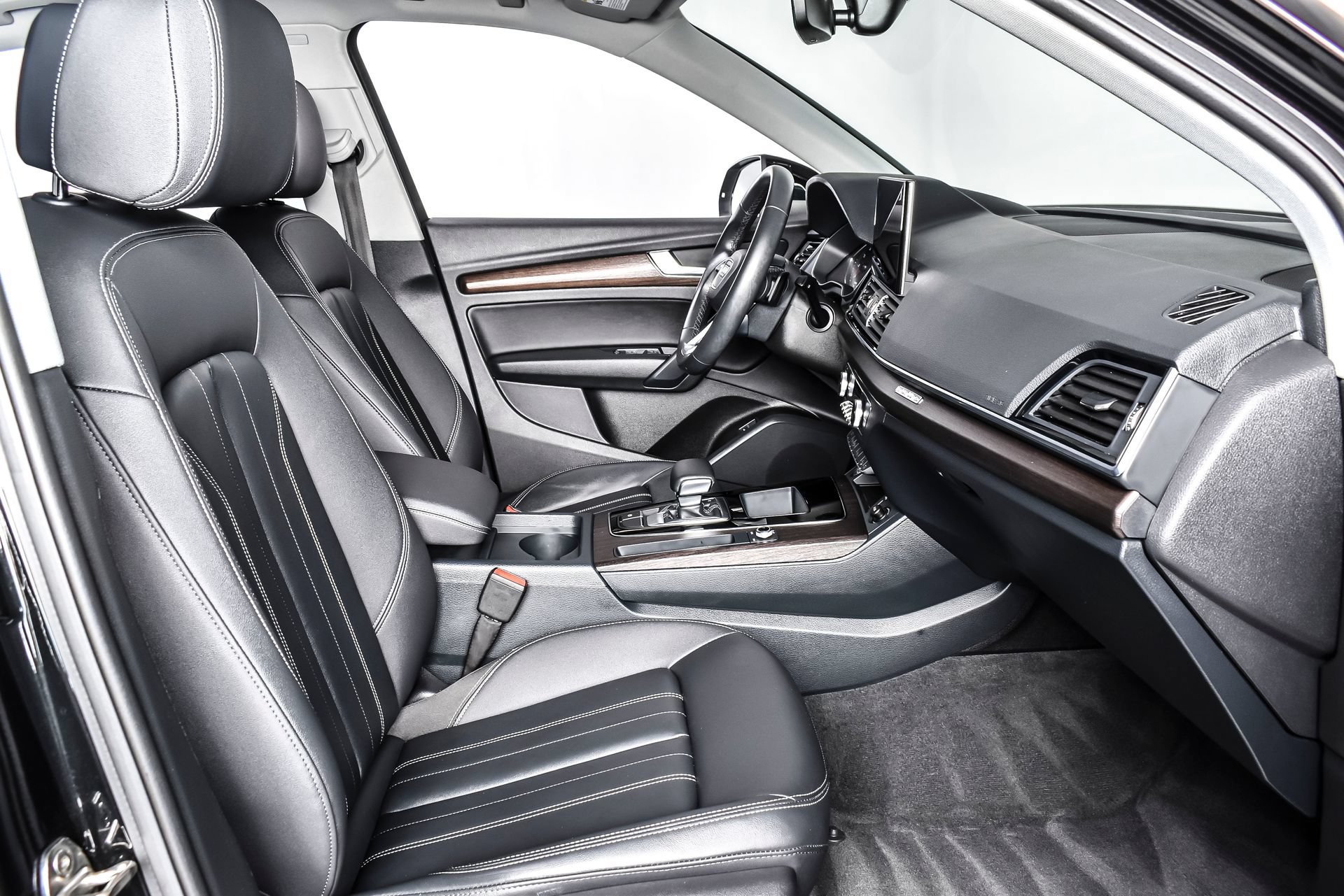 Used 2023 Audi Q5 2.0T Premium AWD/4WD image 25