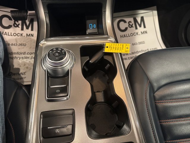 Used 2022 Ford Edge SEL w/ Sport Appearance Package image 10