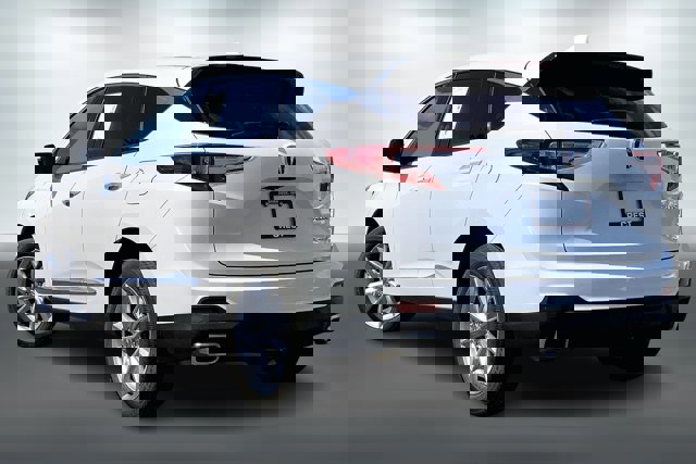 Used 2024 Acura RDX SH-AWD image 10