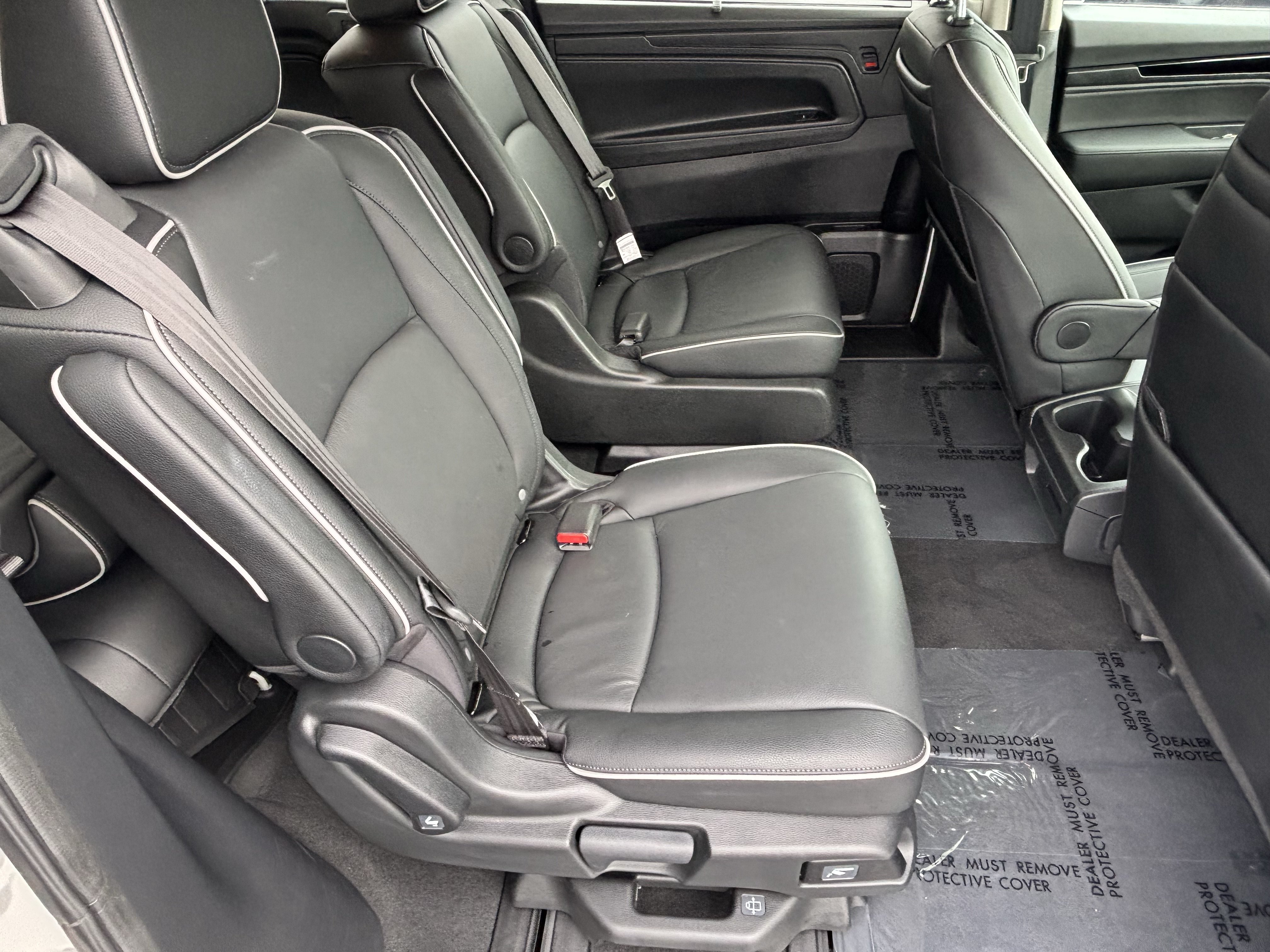 Certified 2026 Honda Odyssey Touring image 11