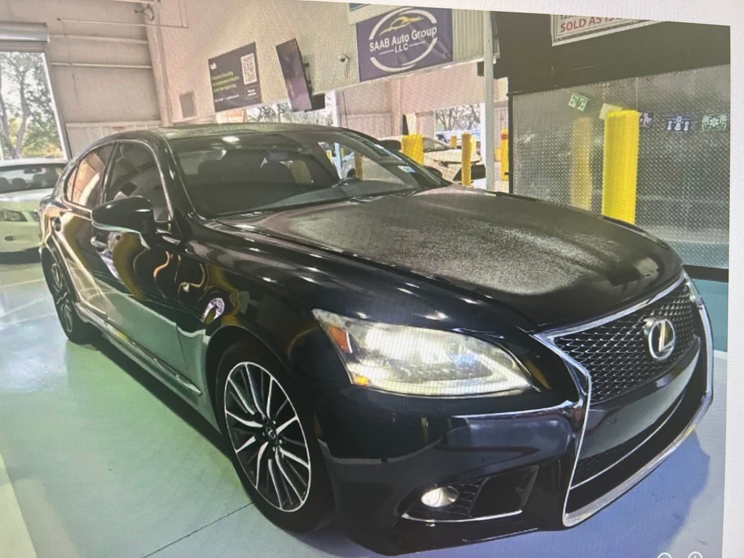 Used 2013 Lexus LS 460 w/ F-Sport Pkg RWD image 6