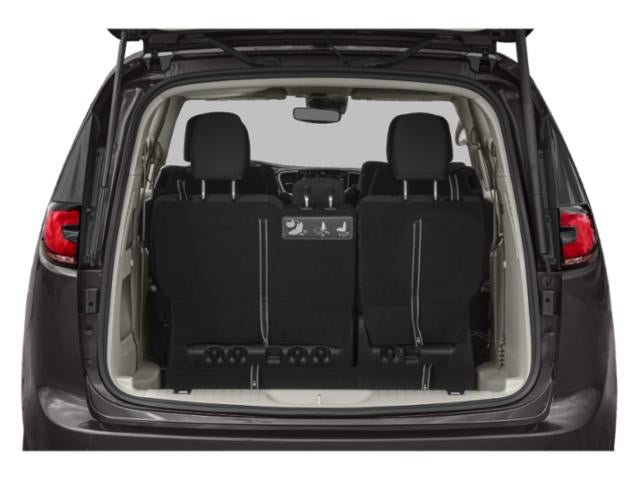 Used 2022 Chrysler Pacifica Limited AWD/4WD image 11