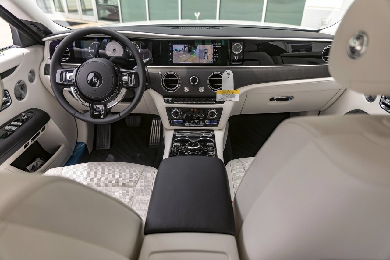 New 2026 Rolls-Royce Ghost AWD/4WD image 52