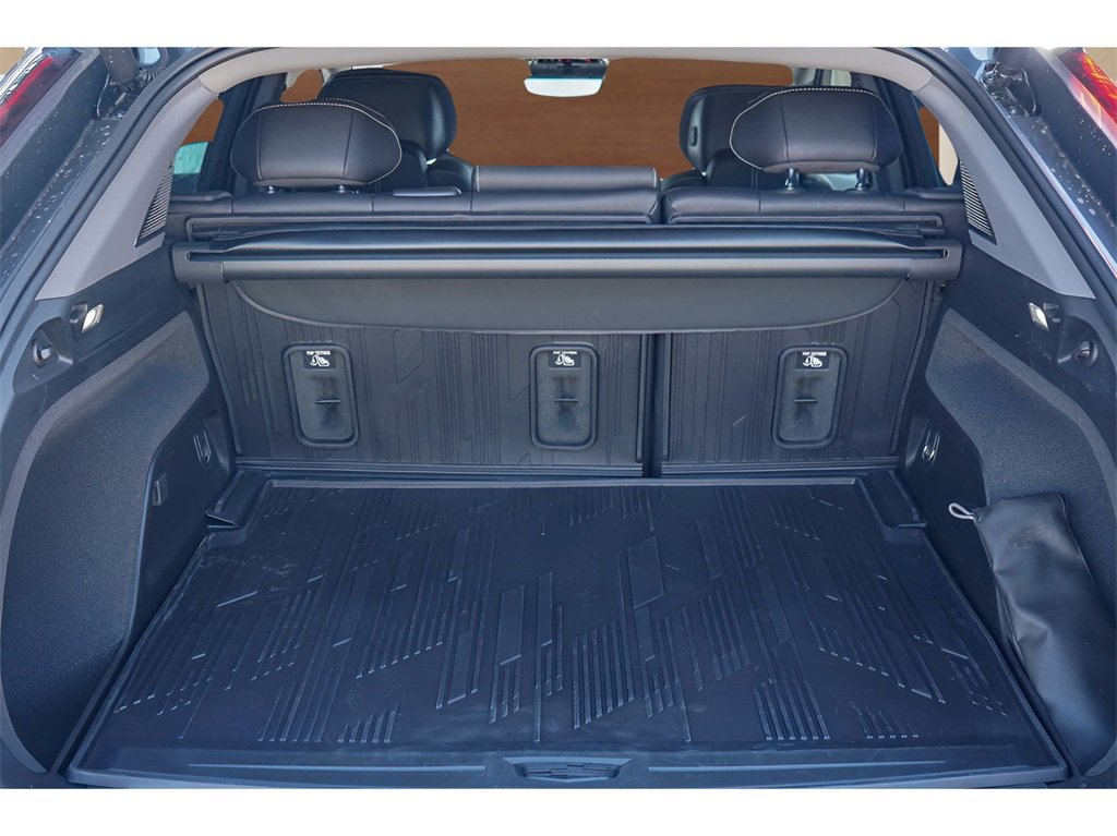 New 2025 Cadillac Optiq Luxury 2 w/ LPO, Floor Liner Package image 25
