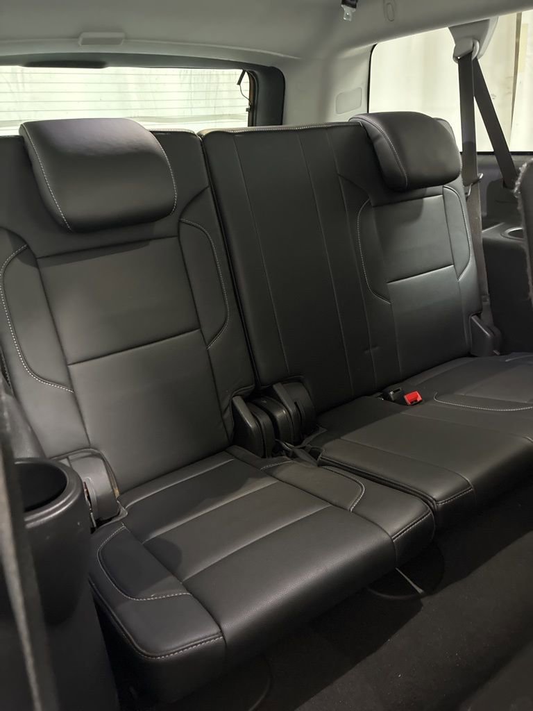 Used 2019 Chevrolet Suburban LT image 28