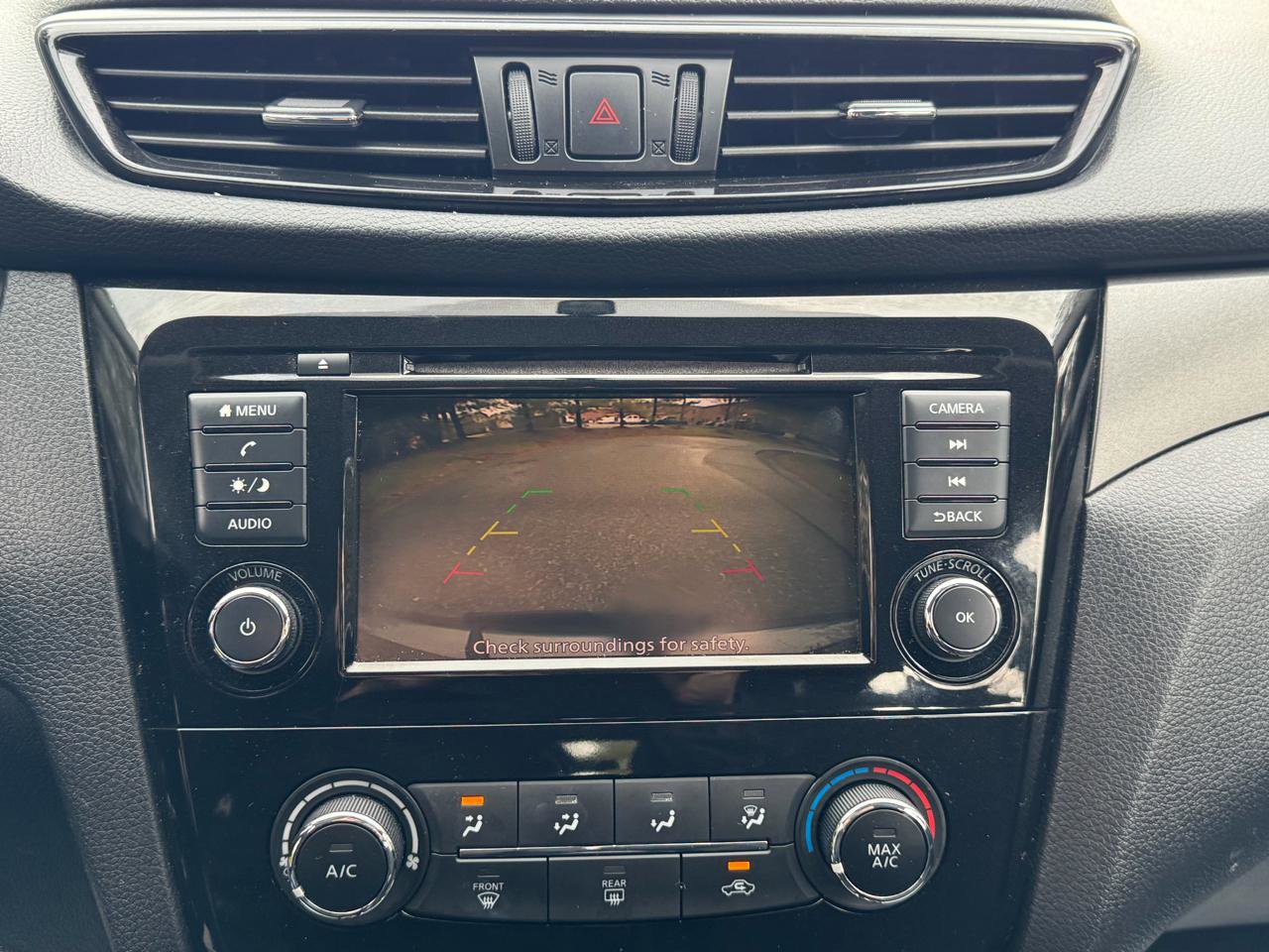 Used 2019 Nissan Rogue Sport S AWD/4WD image 18