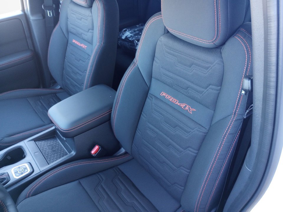 New 2026 Nissan Frontier PRO-4X image 9