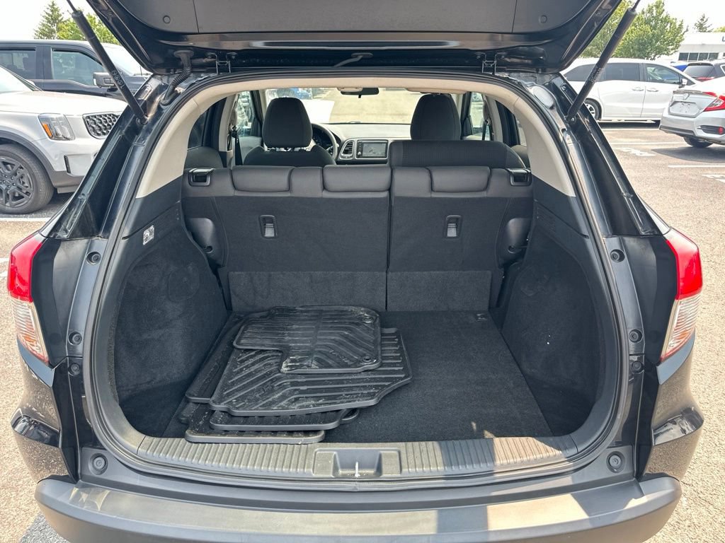 Used 2022 Honda HR-V EX image 11