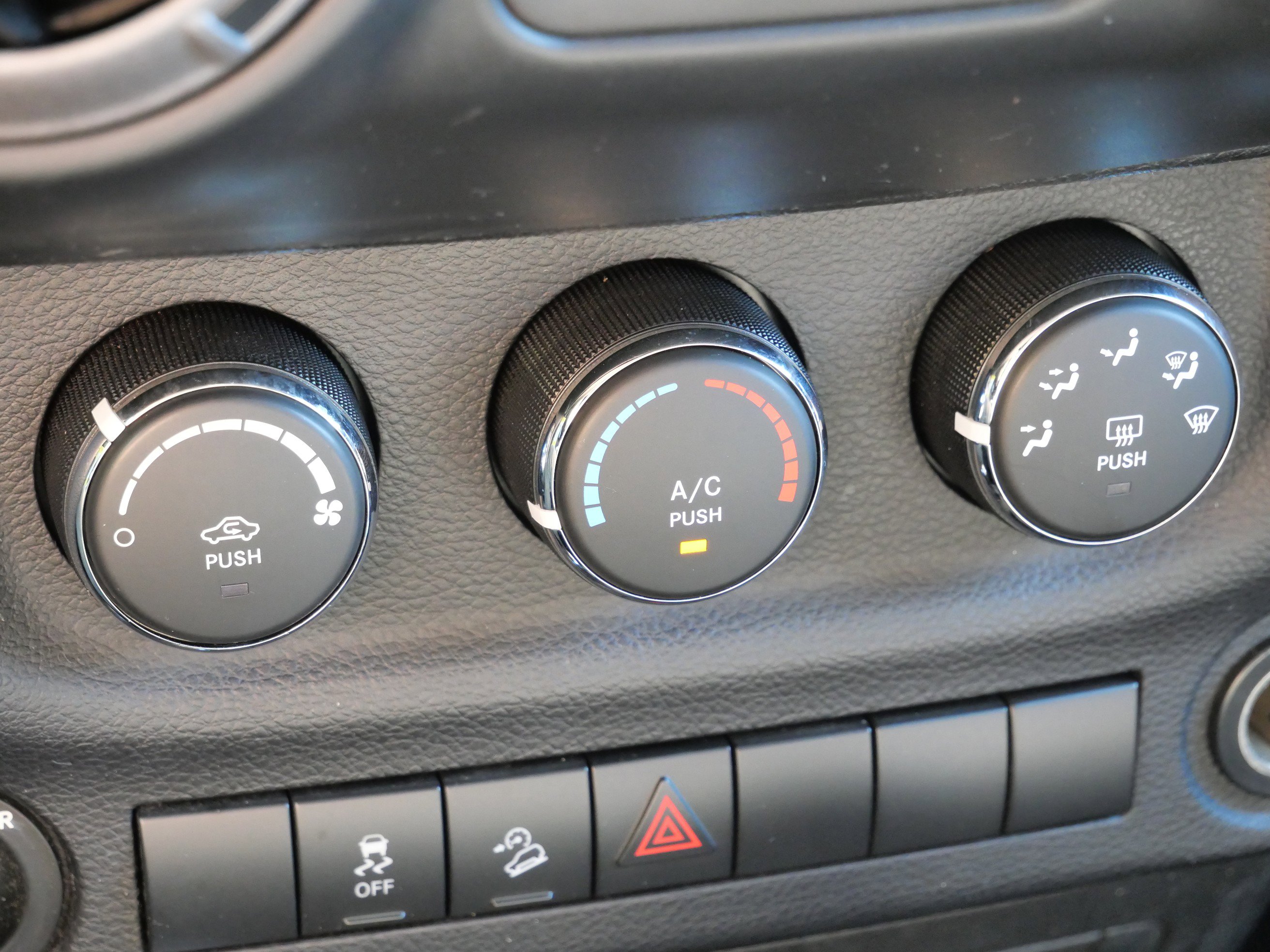 Used 2013 Jeep Wrangler Sport image 21