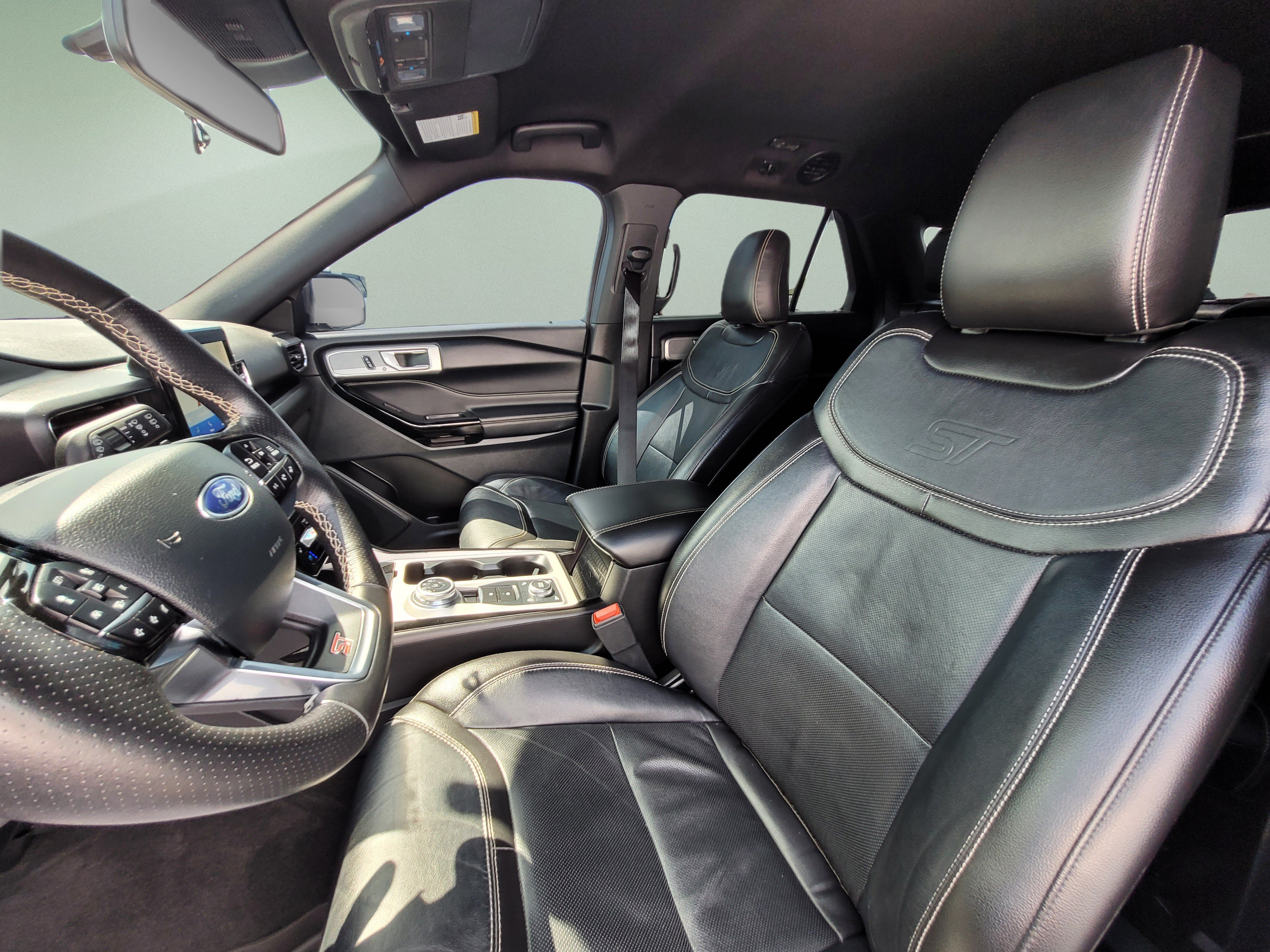 Used 2023 Ford Explorer ST w/ Equipment Group 401A AWD/4WD image 29