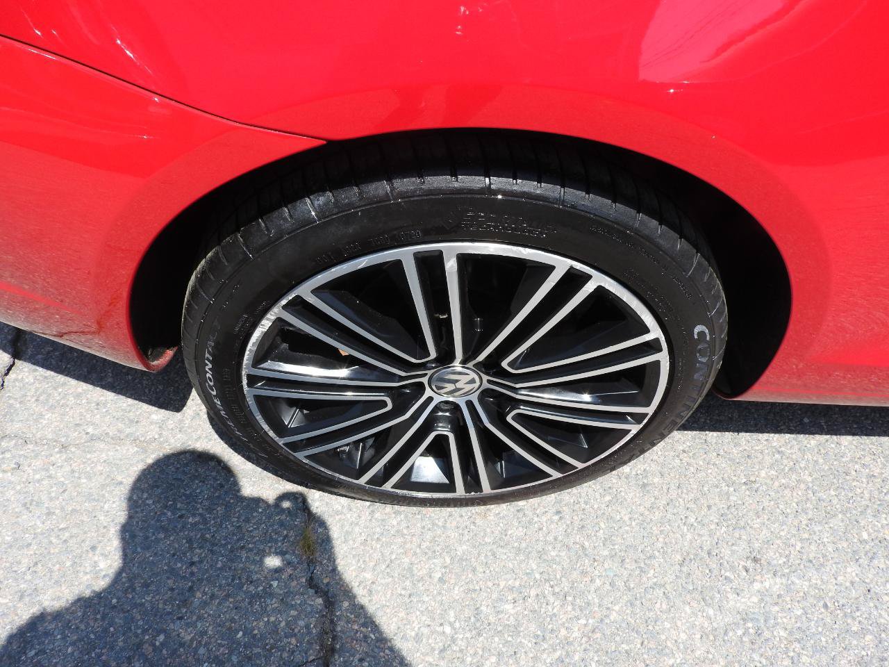 Used 2014 Volkswagen Eos FWD image 20