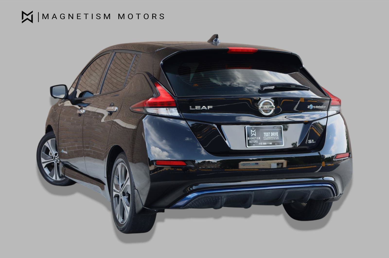 Used 2018 Nissan Leaf SL w/ SL Technology Package FWD image 7