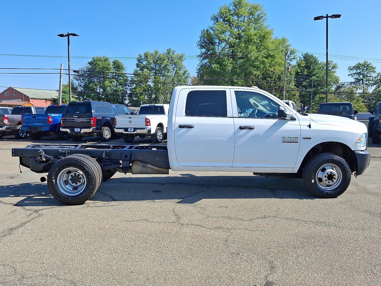 Used 2018 RAM 3500 Tradesman image 8