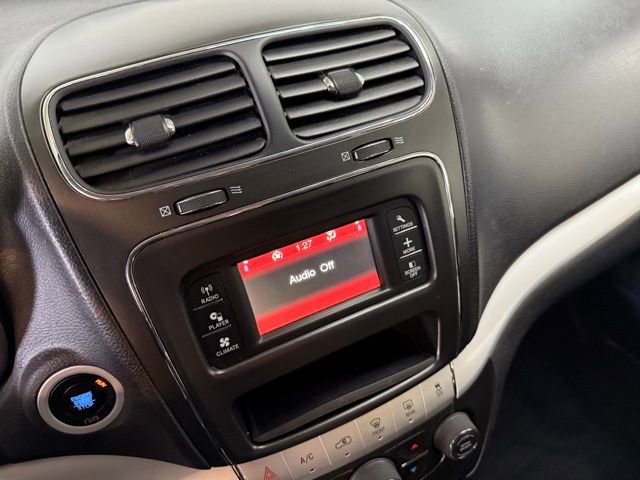 Used 2017 Dodge Journey SE image 25