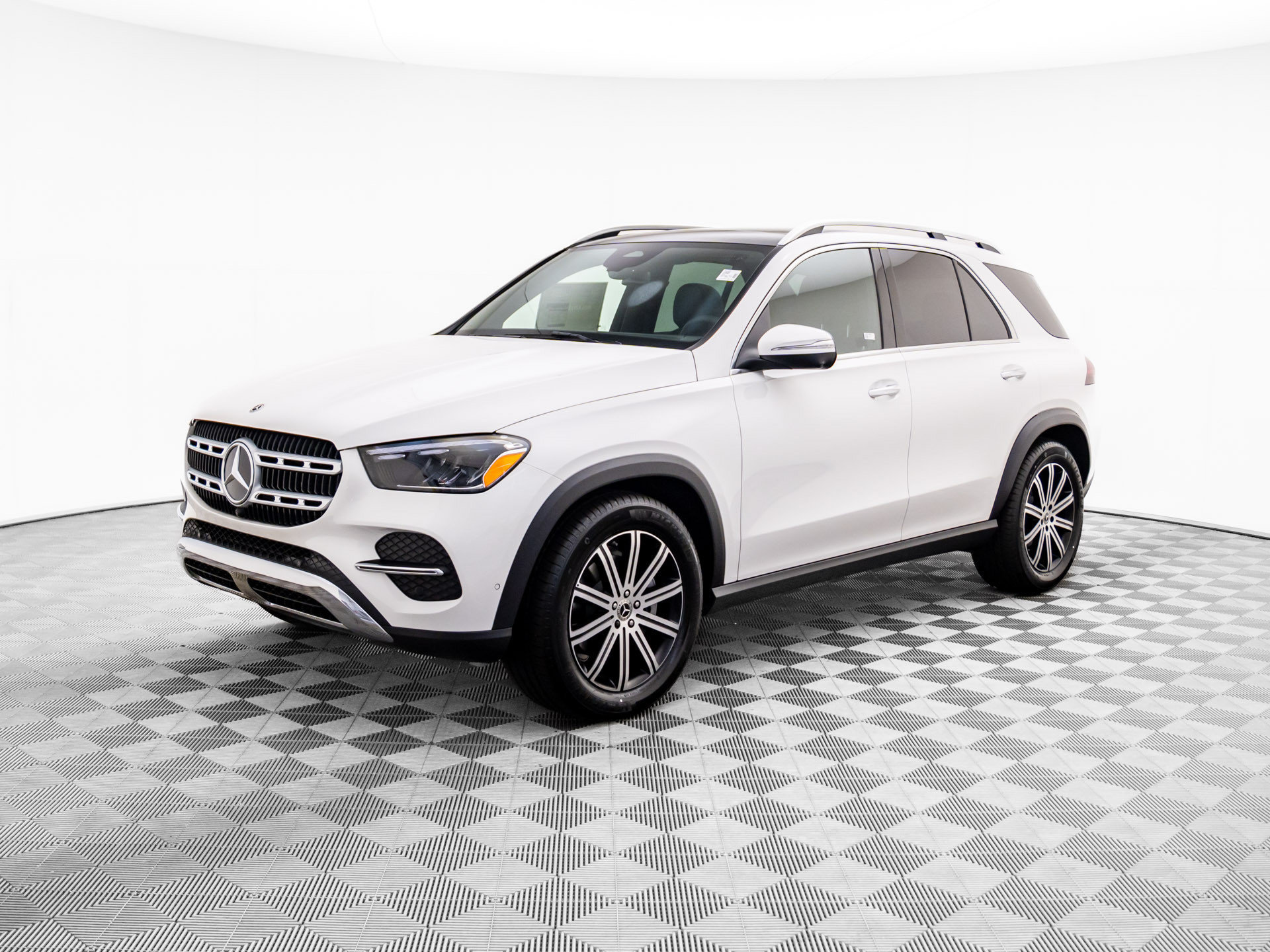 New 2026 Mercedes-Benz GLE 350 4MATIC 360° Tour