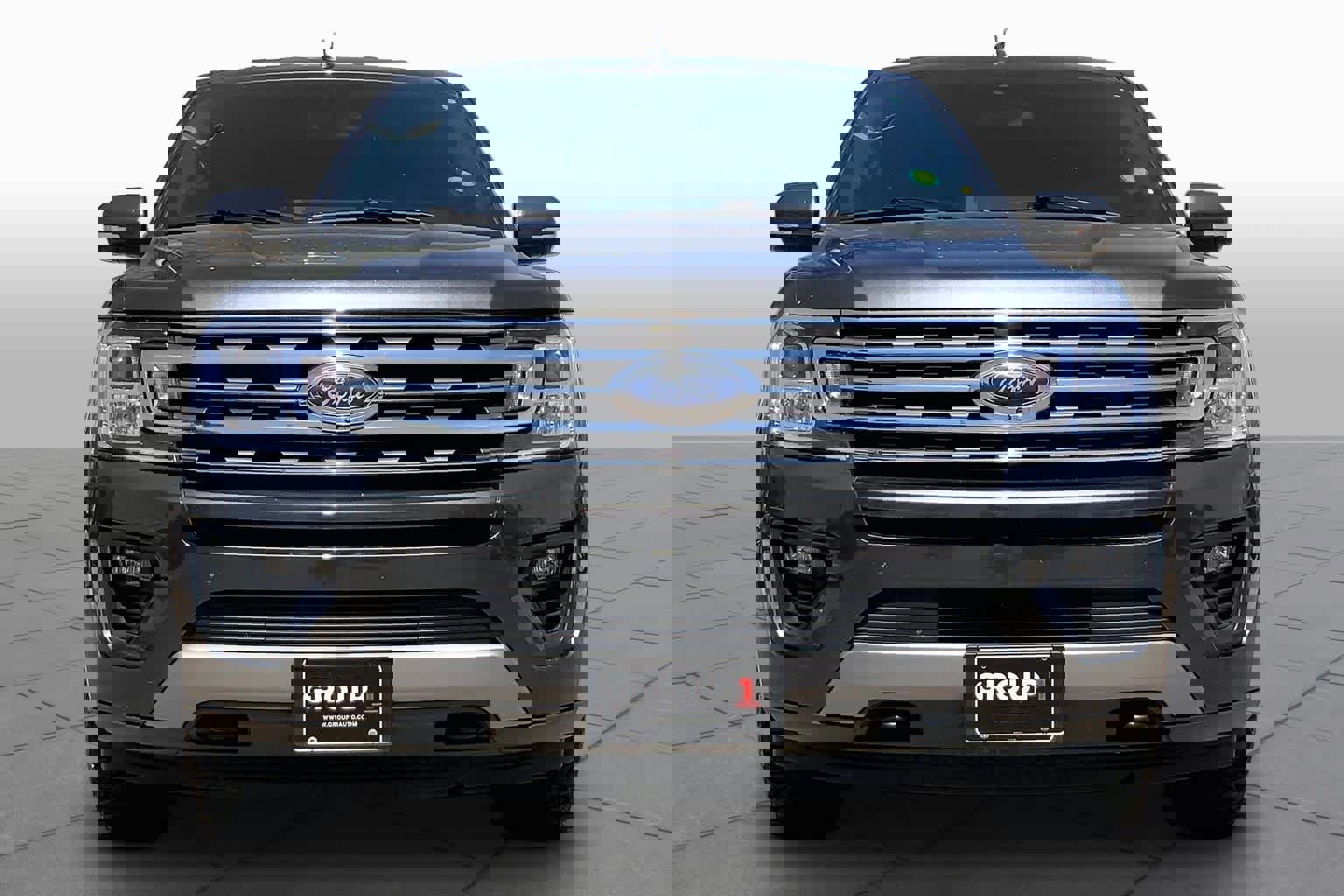 Certified 2021 Ford Expedition Max XLT image 4