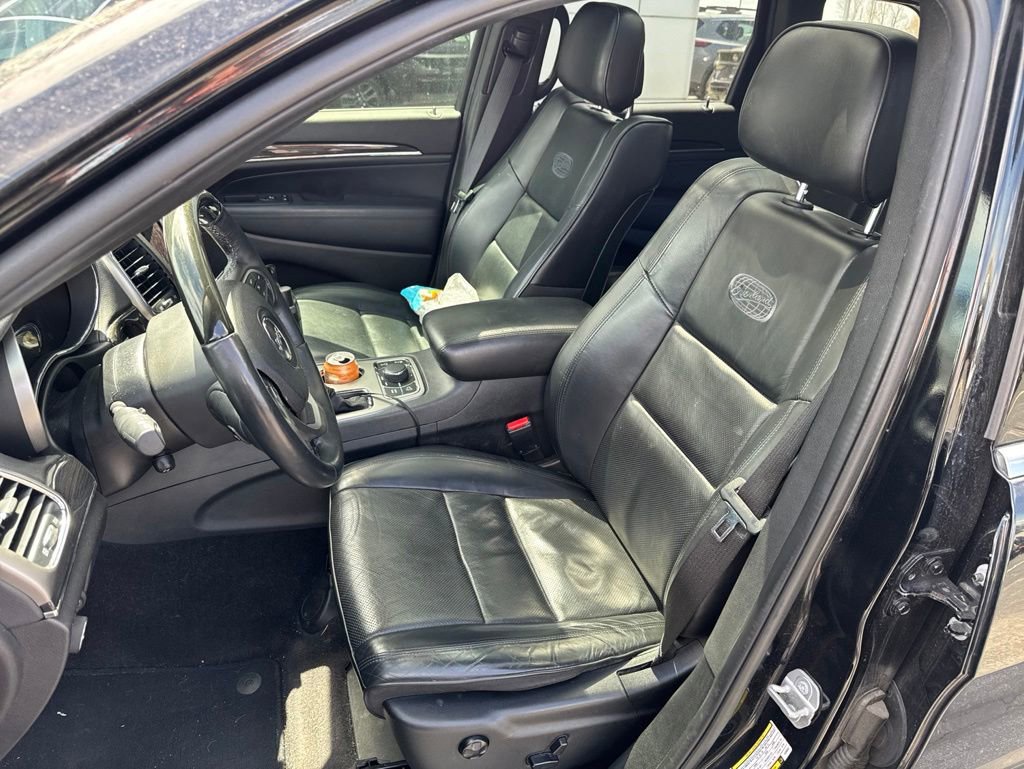Used 2018 Jeep Grand Cherokee Overland AWD/4WD image 6