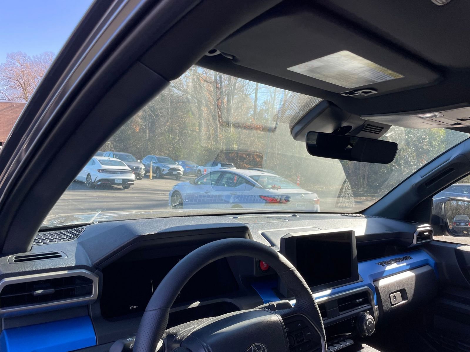 Used 2025 Toyota Tacoma TRD Off-Road image 31