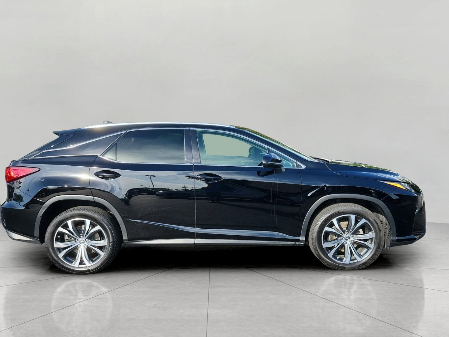 Used 2018 Lexus RX 350 AWD w/ Premium Package image 5