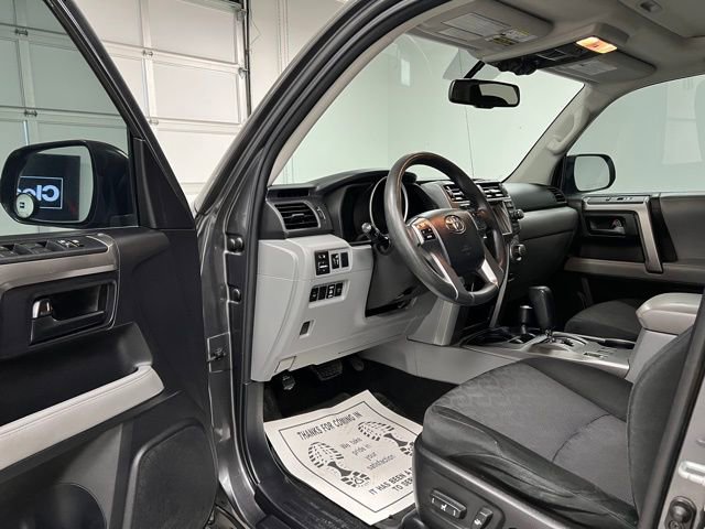 Used 2011 Toyota 4Runner Trail AWD/4WD image 17
