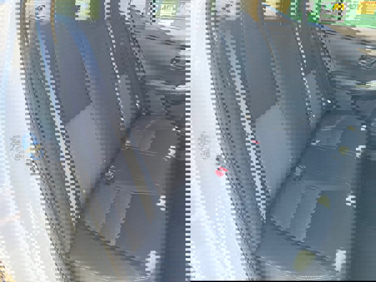 Used 2024 Nissan Sentra SV image 18