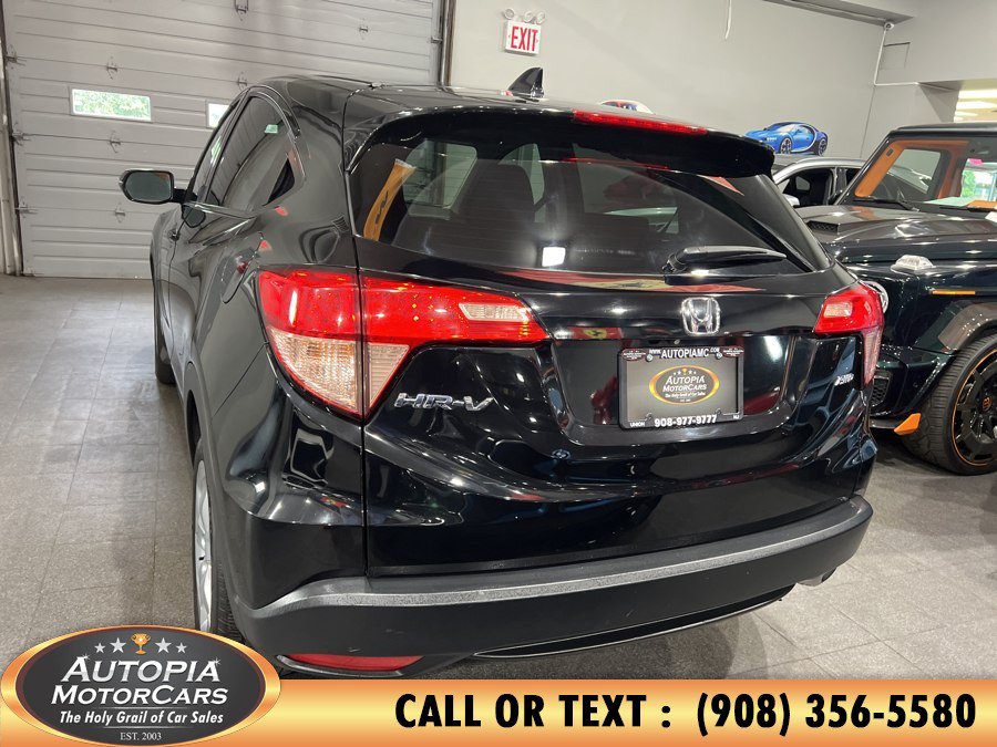 Used 2017 Honda HR-V EX image 4