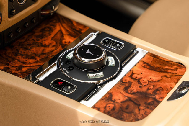 Used 2014 Rolls-Royce Ghost image 74