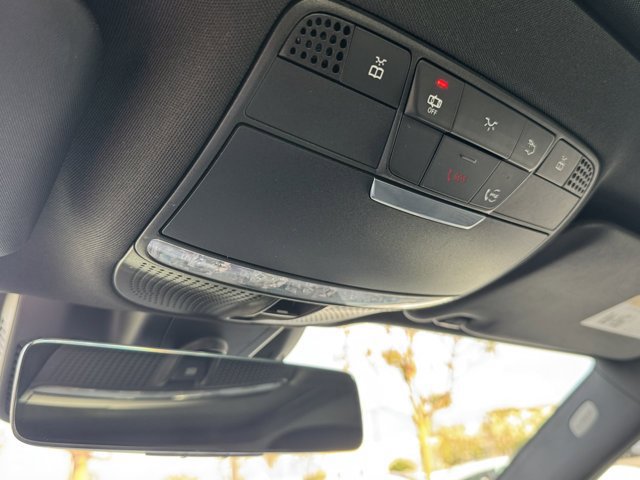 Used 2023 Mercedes-Benz E 350 Sedan image 23