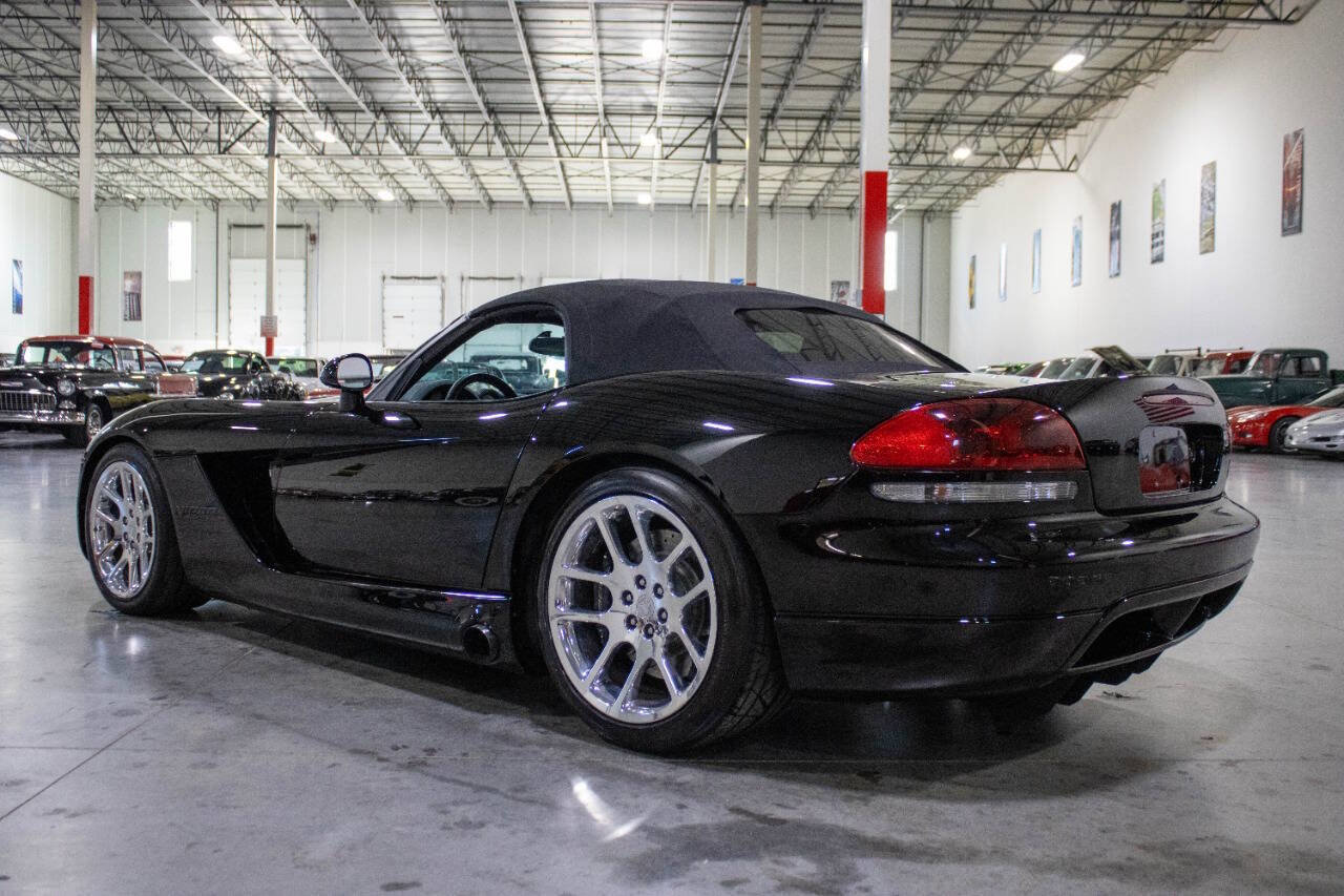 Used 2003 Dodge Viper SRT-10 image 14