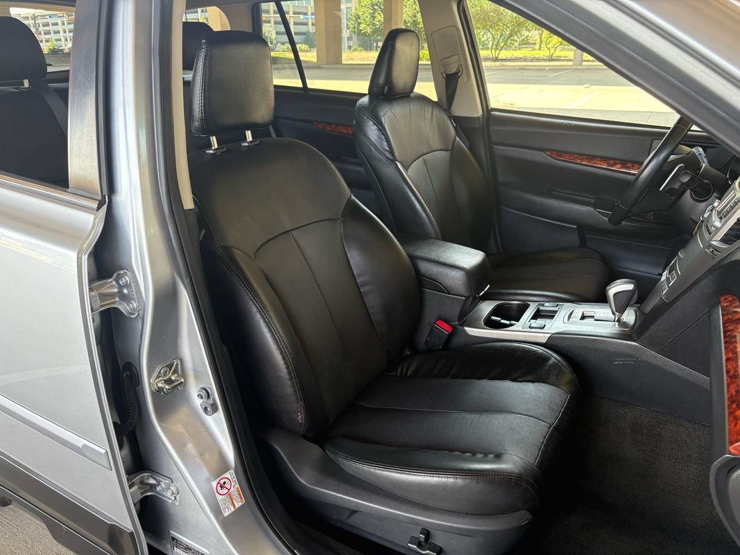 Used 2012 Subaru Outback 2.5i Limited AWD/4WD image 27