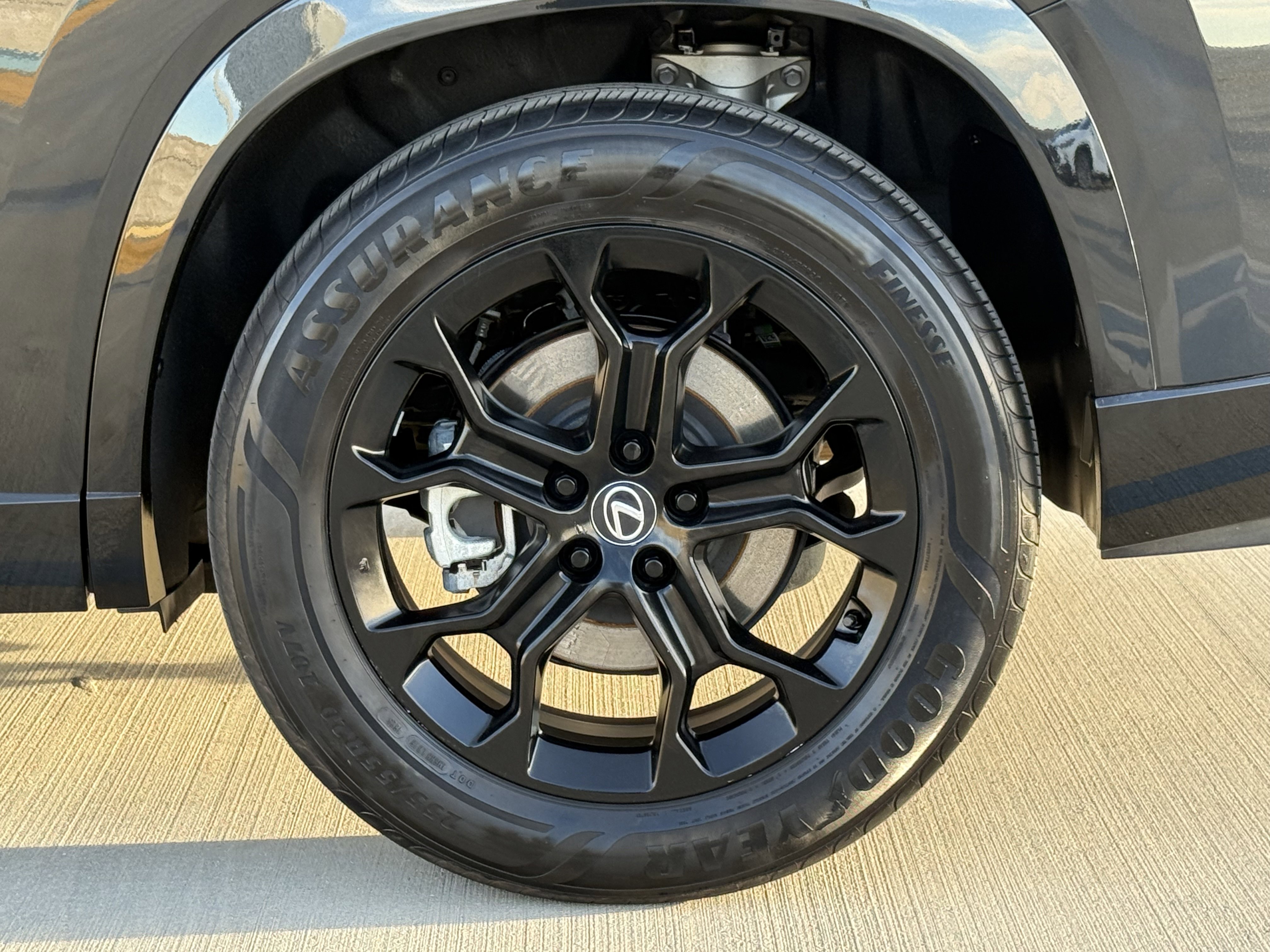 Used 2024 Lexus TX 350 AWD image 14