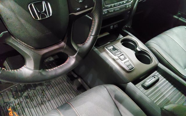 Used 2022 Honda Passport TrailSport image 17