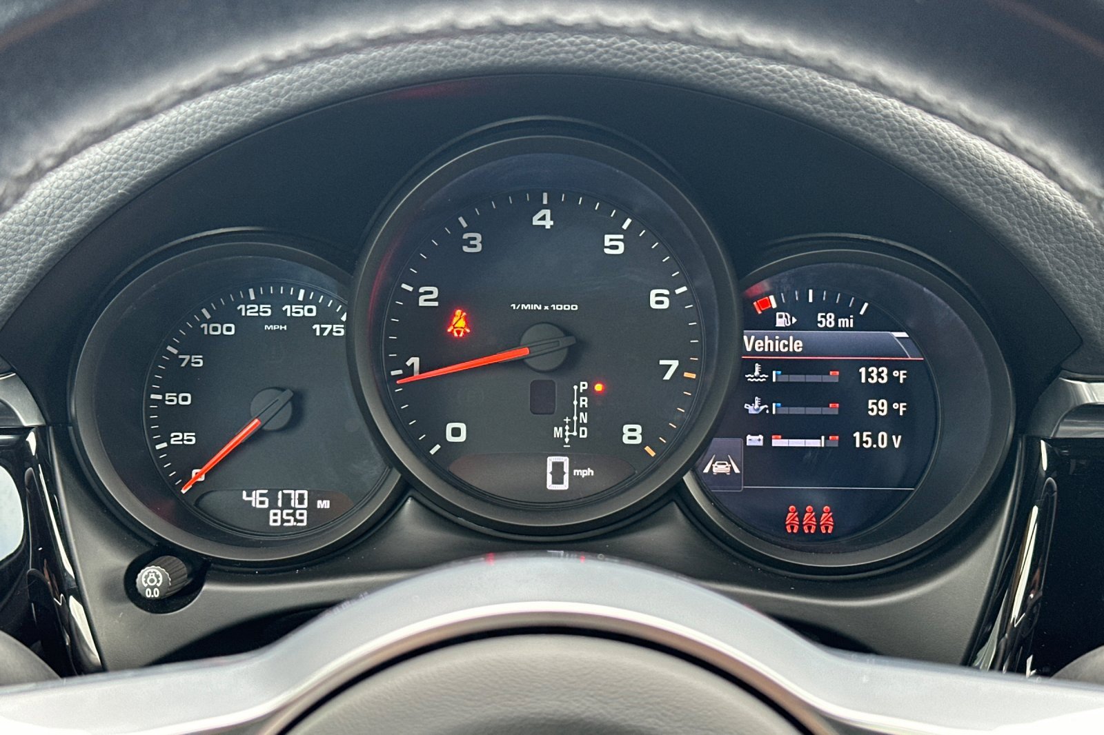 Used 2020 Porsche Macan image 25