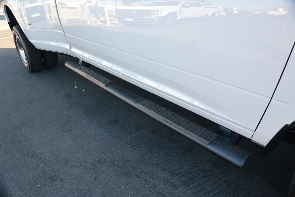 New 2026 RAM 3500 Tradesman AWD/4WD image 9