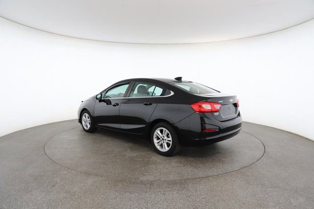 Used 2016 Chevrolet Cruze LT image 10