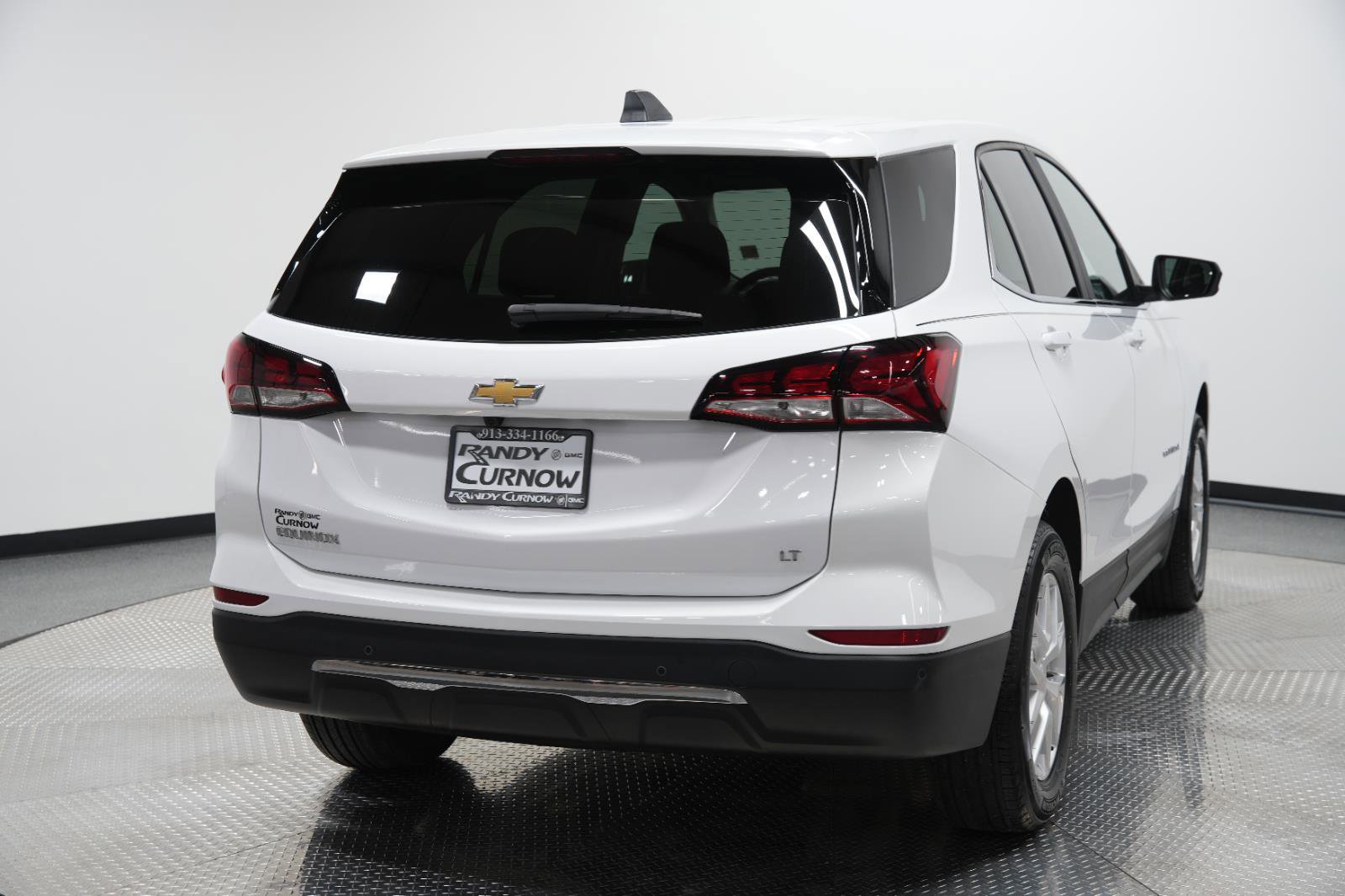 Used 2024 Chevrolet Equinox LT image 7