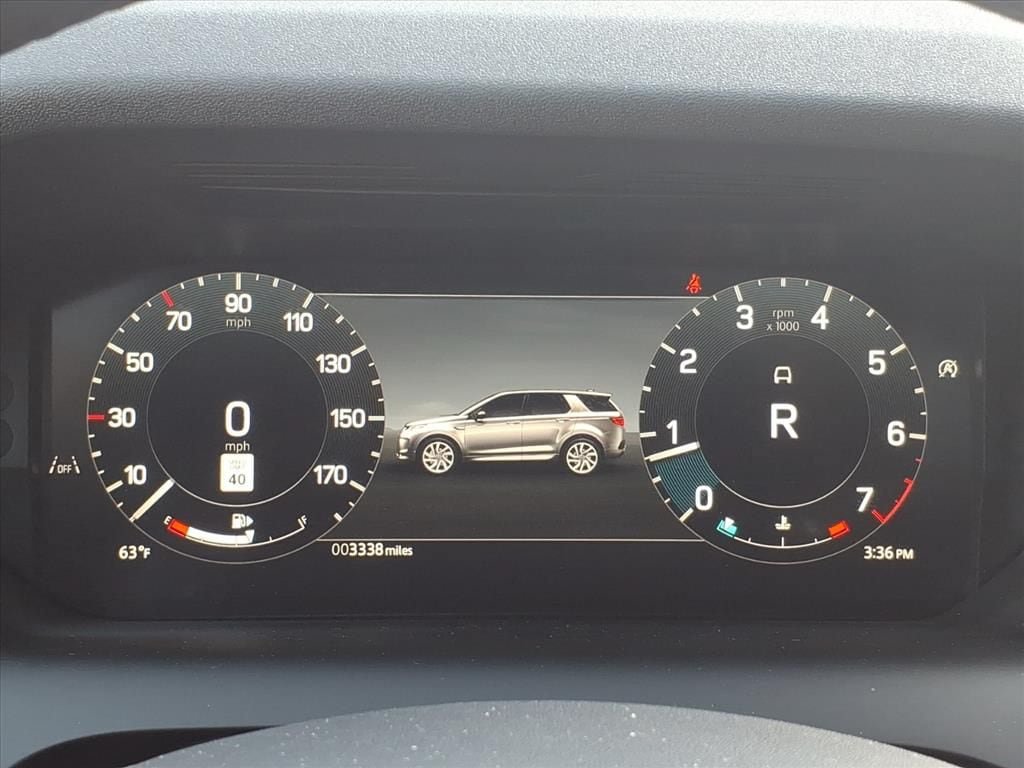 Certified 2025 Land Rover Discovery Sport Dynamic SE AWD/4WD image 22