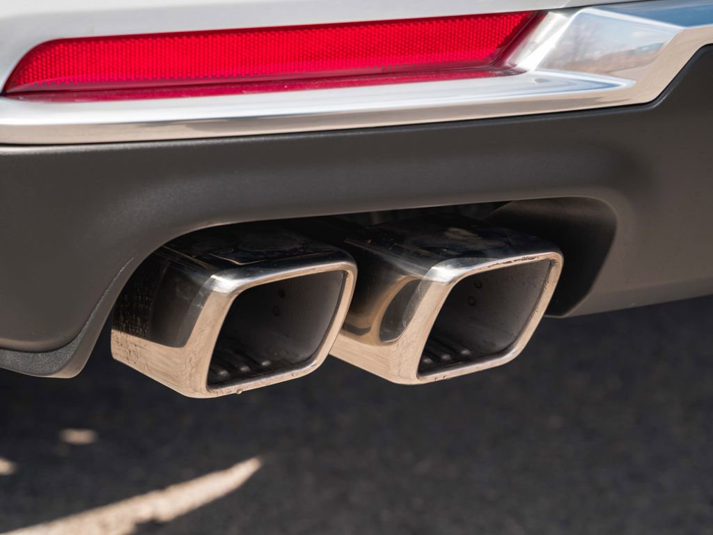 New 2026 Chevrolet Suburban High Country image 38