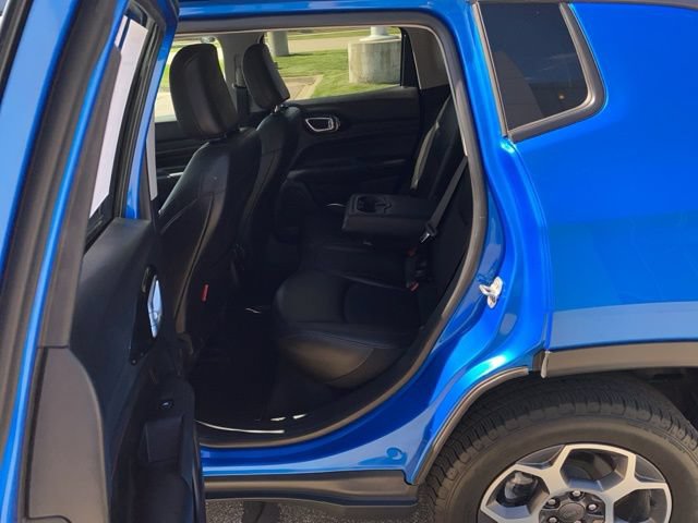 Certified 2022 Jeep Compass Trailhawk w/ Trailhawk Convenience Group AWD/4WD image 27